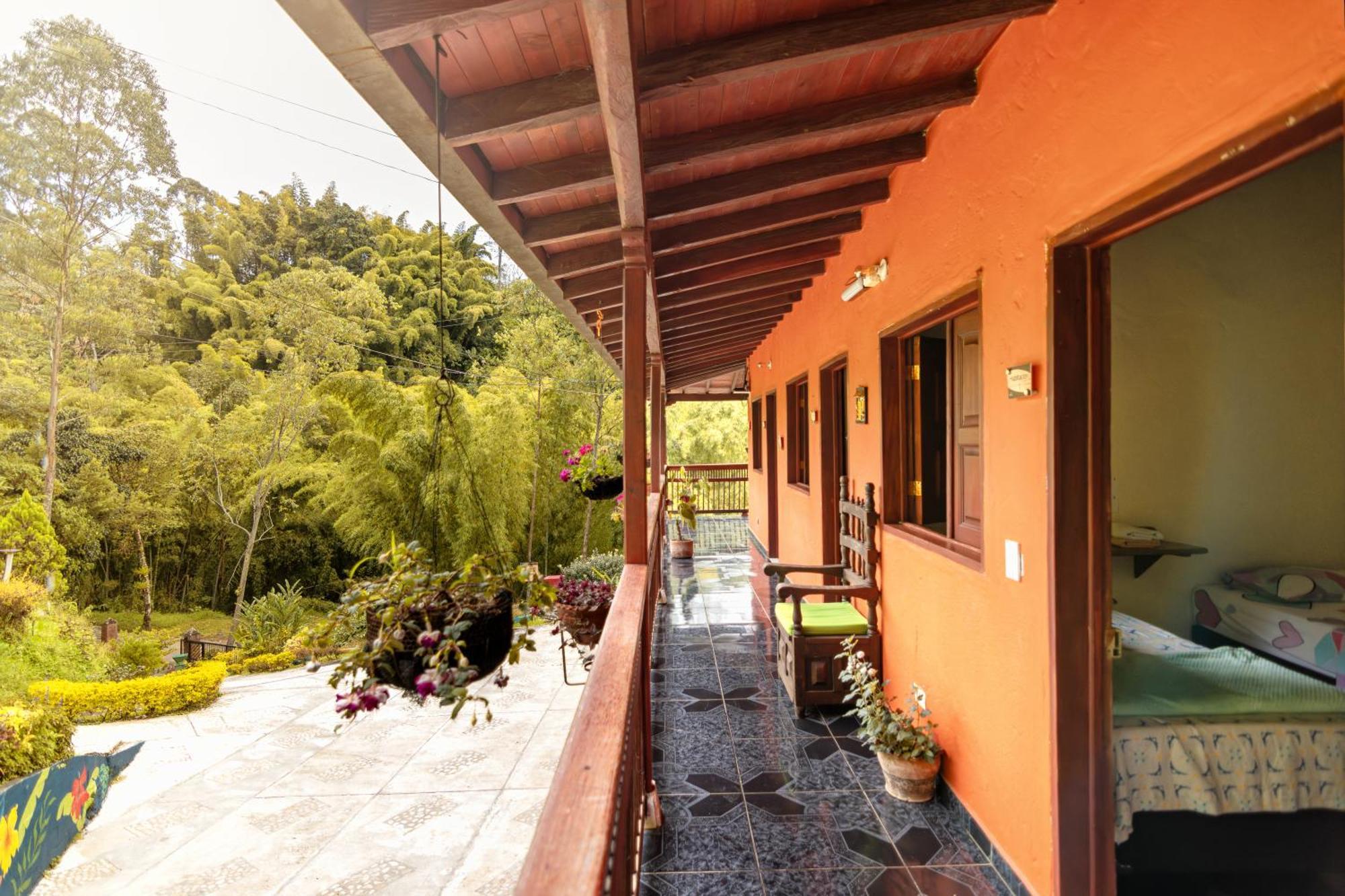 Hotel Orillas Del Pizano Jardin Luaran gambar