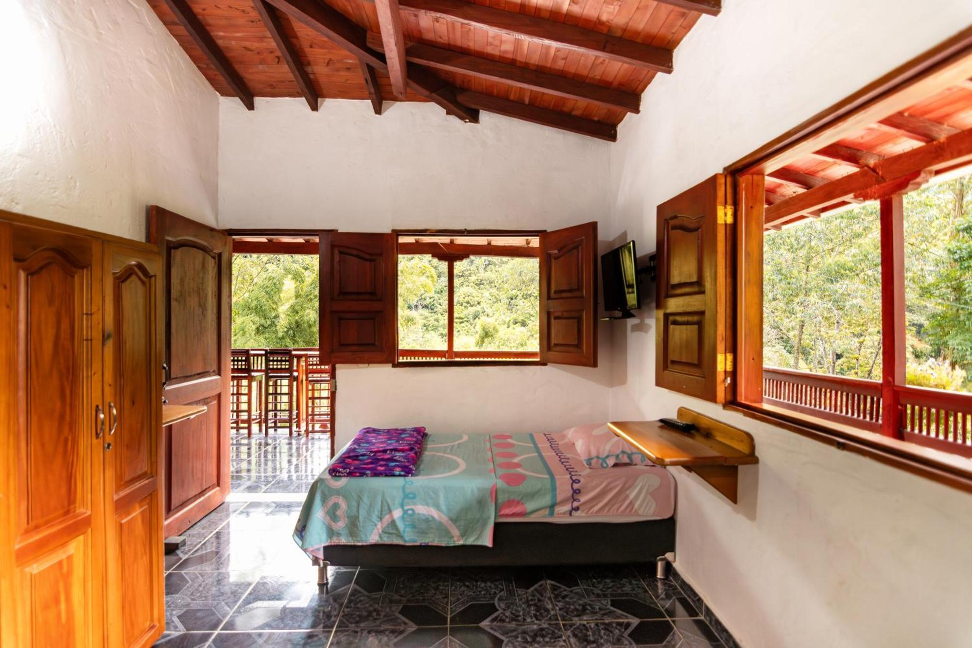 Hotel Orillas Del Pizano Jardin Luaran gambar